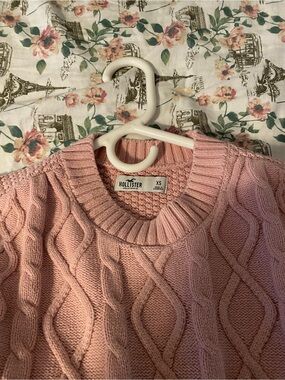 Hollister Pink Boxy Cable Knit Sweater
